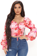 Load image into Gallery viewer, Blusa Top In A Floral Garden - Size XLarge
