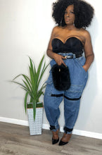 Load image into Gallery viewer, Vintage Girbaud Jeans (44M)
