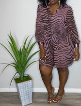 Load image into Gallery viewer, Vintage Dana Kay Duster (24W)
