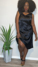 Load image into Gallery viewer, Vintage Slip Dress (2X)
