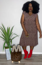 Load image into Gallery viewer, “Pretty Woman Inspo” Dress (Size 12)
