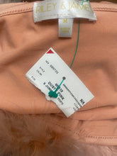 Load image into Gallery viewer, DUSTY PINK CROP FEATHER CAMI -Medium
