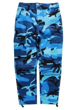 Load image into Gallery viewer, CAMO UTILITY CARGO PANTS (MEN XL)
