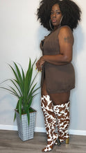 Load image into Gallery viewer, VINTAGE MOCHA CROCHET SWEATER VEST/DRESS (XL)
